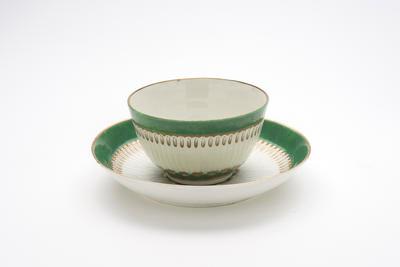 tea bowl and saucer
