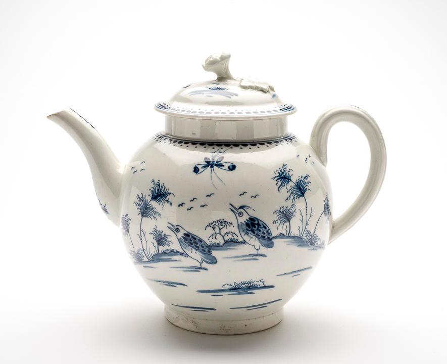 tea pot - The Johnston Collection